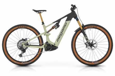 Megamo Flame Crb 10