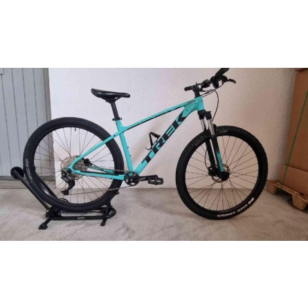 TREK Marlin 7